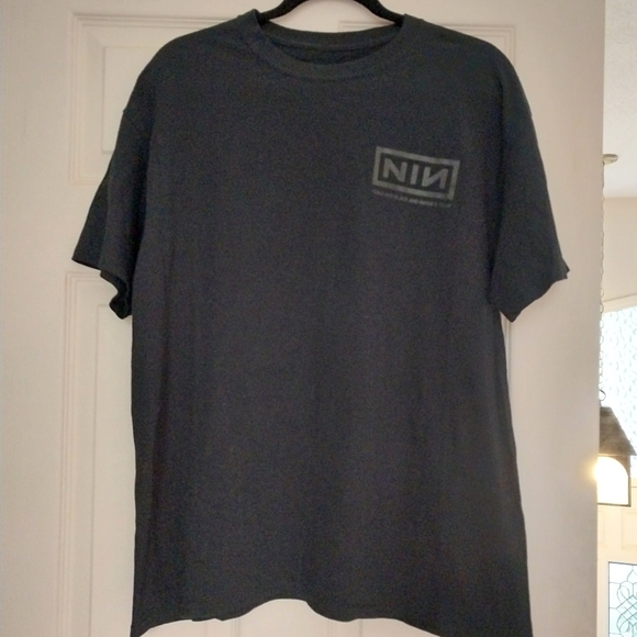 2018 Official NIN COLD AND BLACK AND INFINITE Tour Tees NWOT - L & XL - Picture 2 of 6